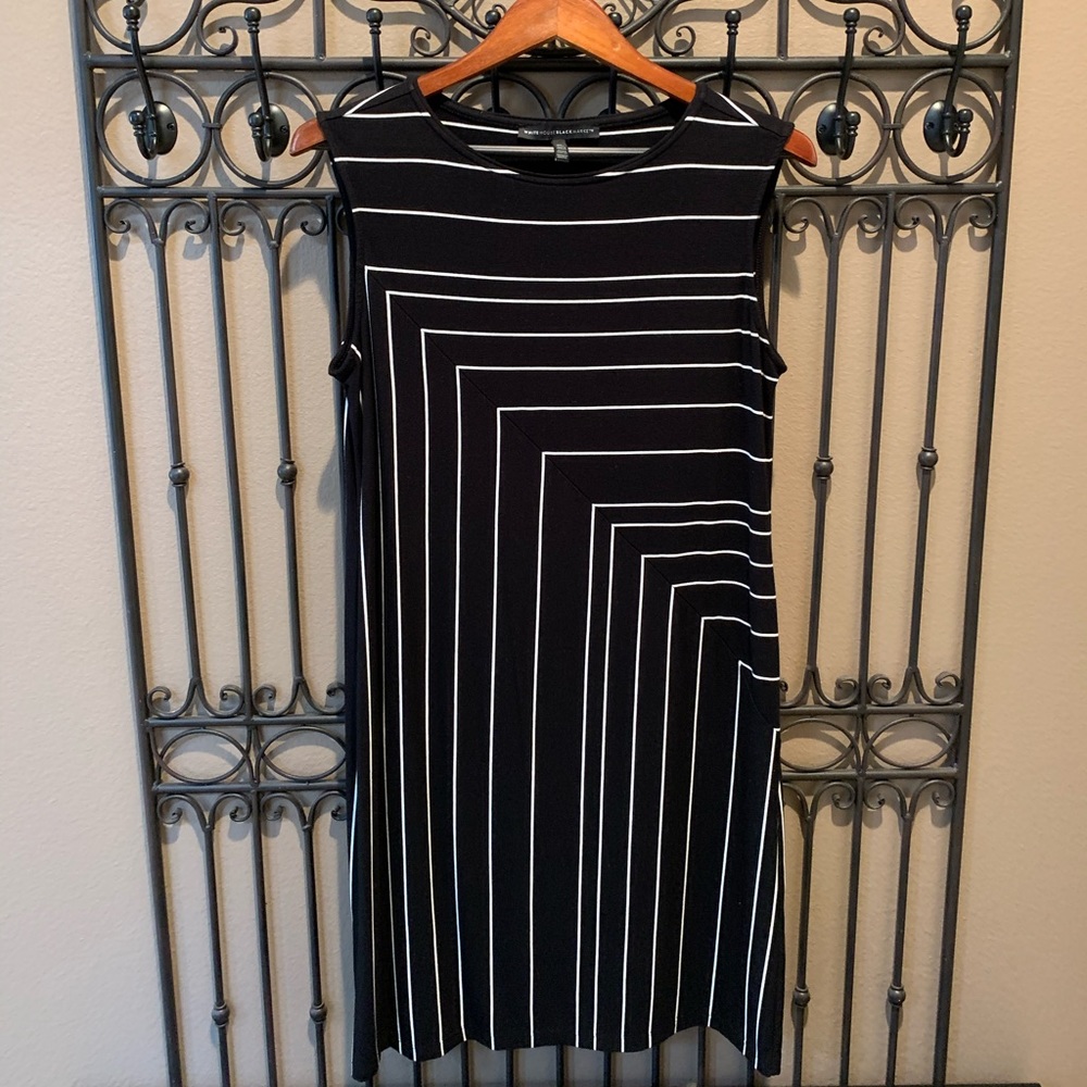 WHBM STRETCH LITTLE BLACK DRESS